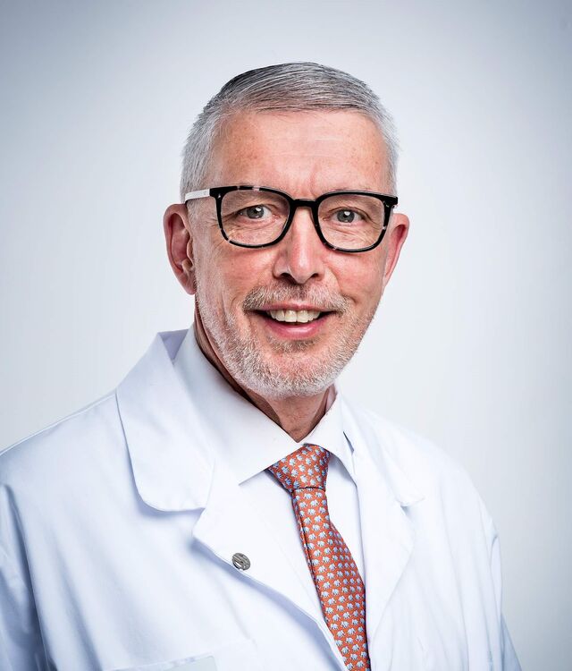 Docteur Expert en narcologie Christian Eggleston